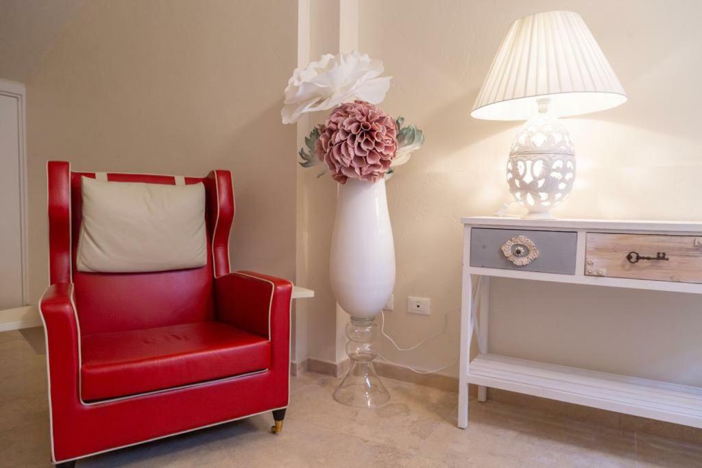 Casa Martina By Home080 - Puglia Mia Apartments Монополи Экстерьер фото